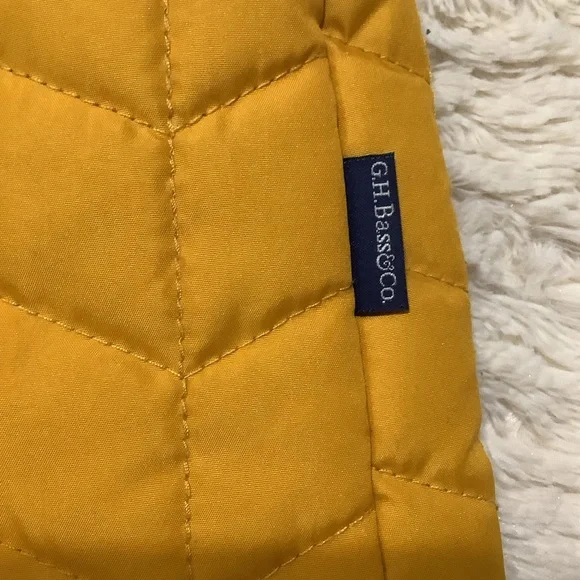 G.H. BASS & CO. Quilted Light Puffer Vest in Marigold Yellow - Size XLP - Picture 8 of 11